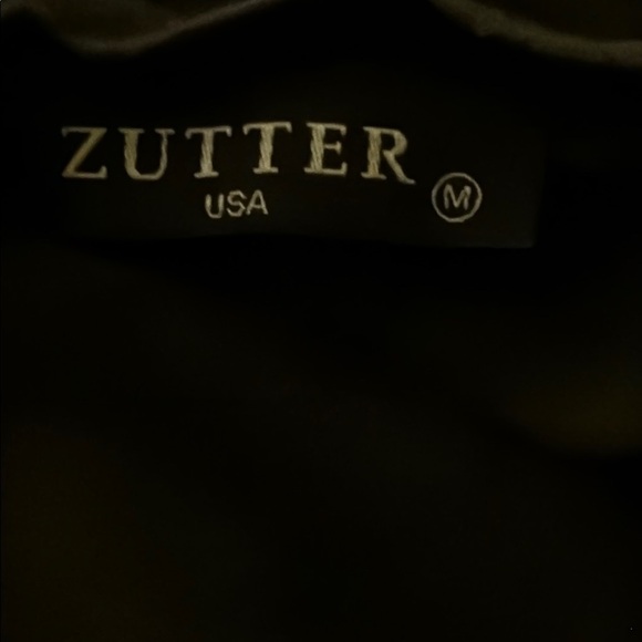 🌹Zutter Distressed Black T-Shirt - Picture 4 of 6